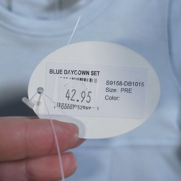 NWT Just Blanks Carolina Blue Preemie Gown Set - Picture 7 of 7